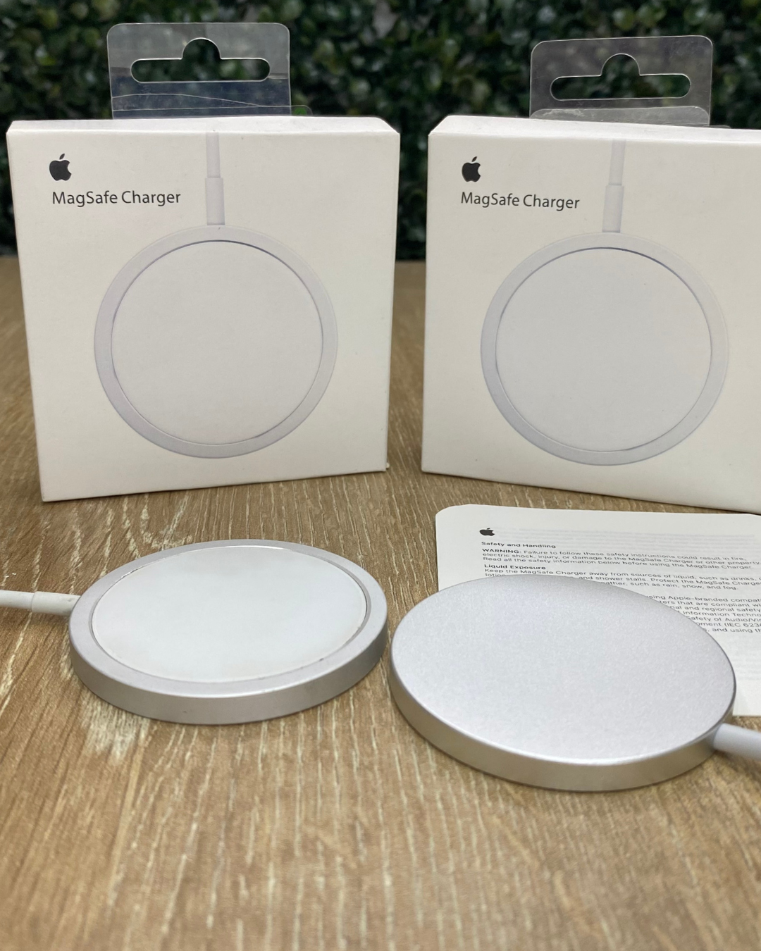 Audífonos Pro Segunda Generación - Calidad 1,1 + Estuche + Cargador magnetico magsafe