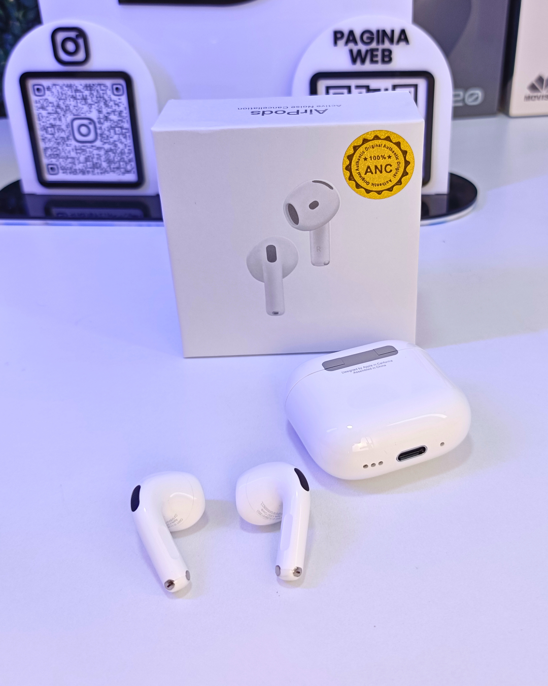 Audífonos Inalámbricos Serie 4 + Regalo Especial